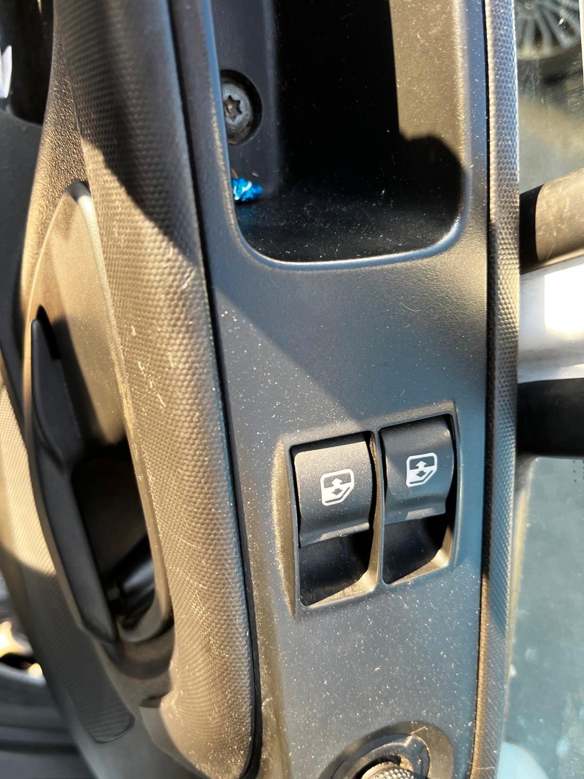 IVECO DAILY 35C16 BOX + SPONDA - 2017