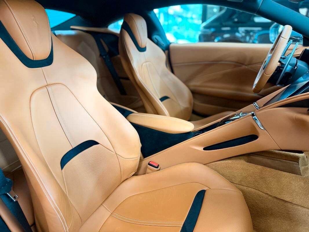 Ferrari Roma 3.9 F1 dct