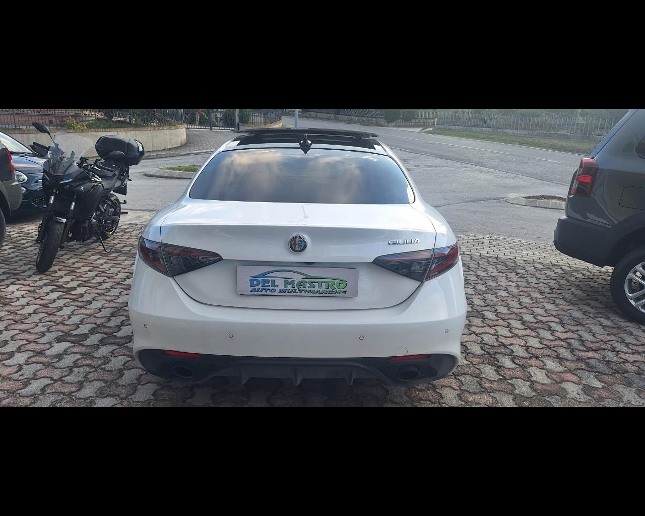 ALFA ROMEO Giulia (2016) - Giulia 2.2 Turbodiesel 160 CV AT8 Veloce