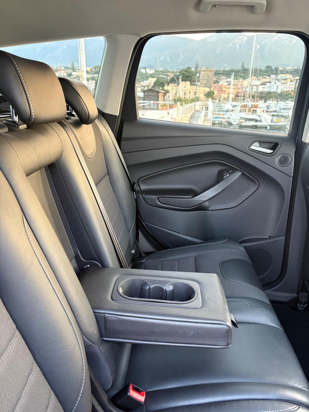 Ford Kuga 2.0 TDCI 150 CV S&S 4WD Business