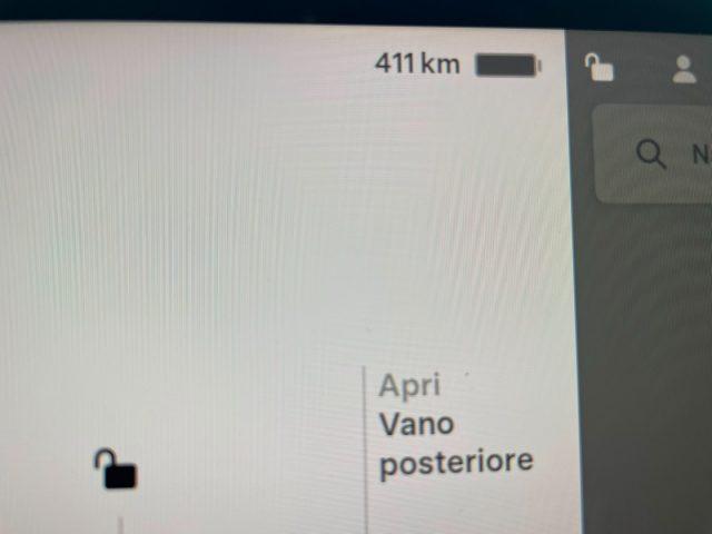 TESLA Model 3 RWD