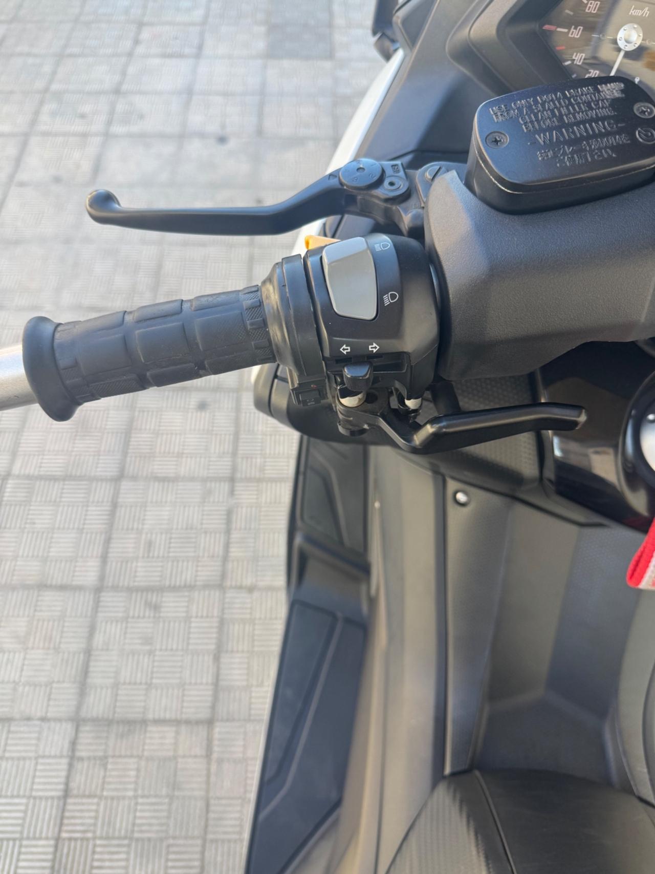 Yamaha TMAX 530
