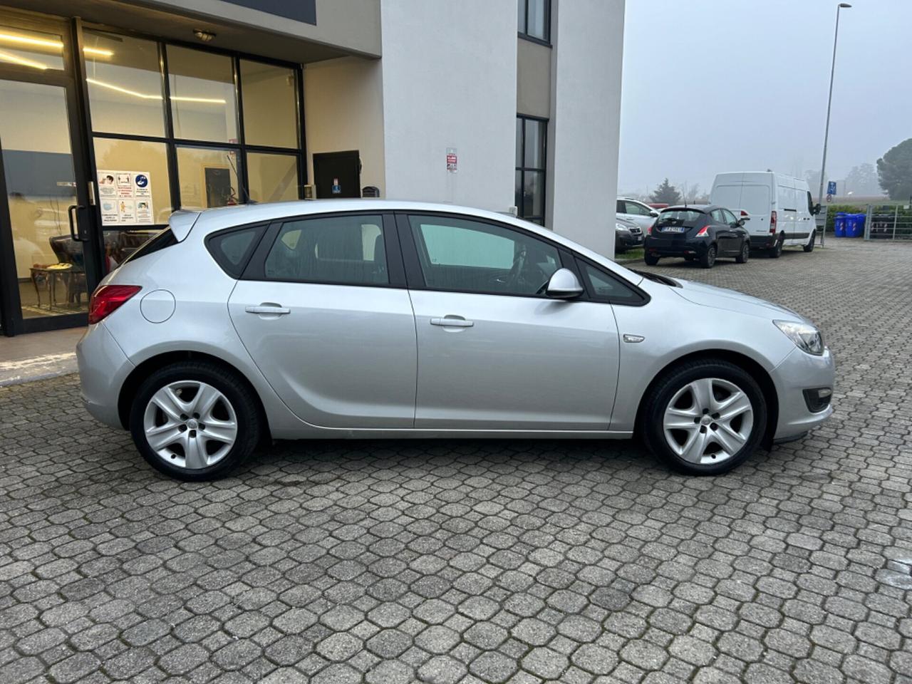 Opel Astra 1.4 GPL |13000 KM!|UNIPRO