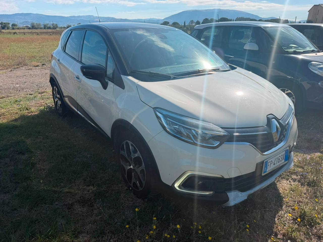Renault Captur dCi 8V 110 CV Start&Stop Energy Initiale Paris
