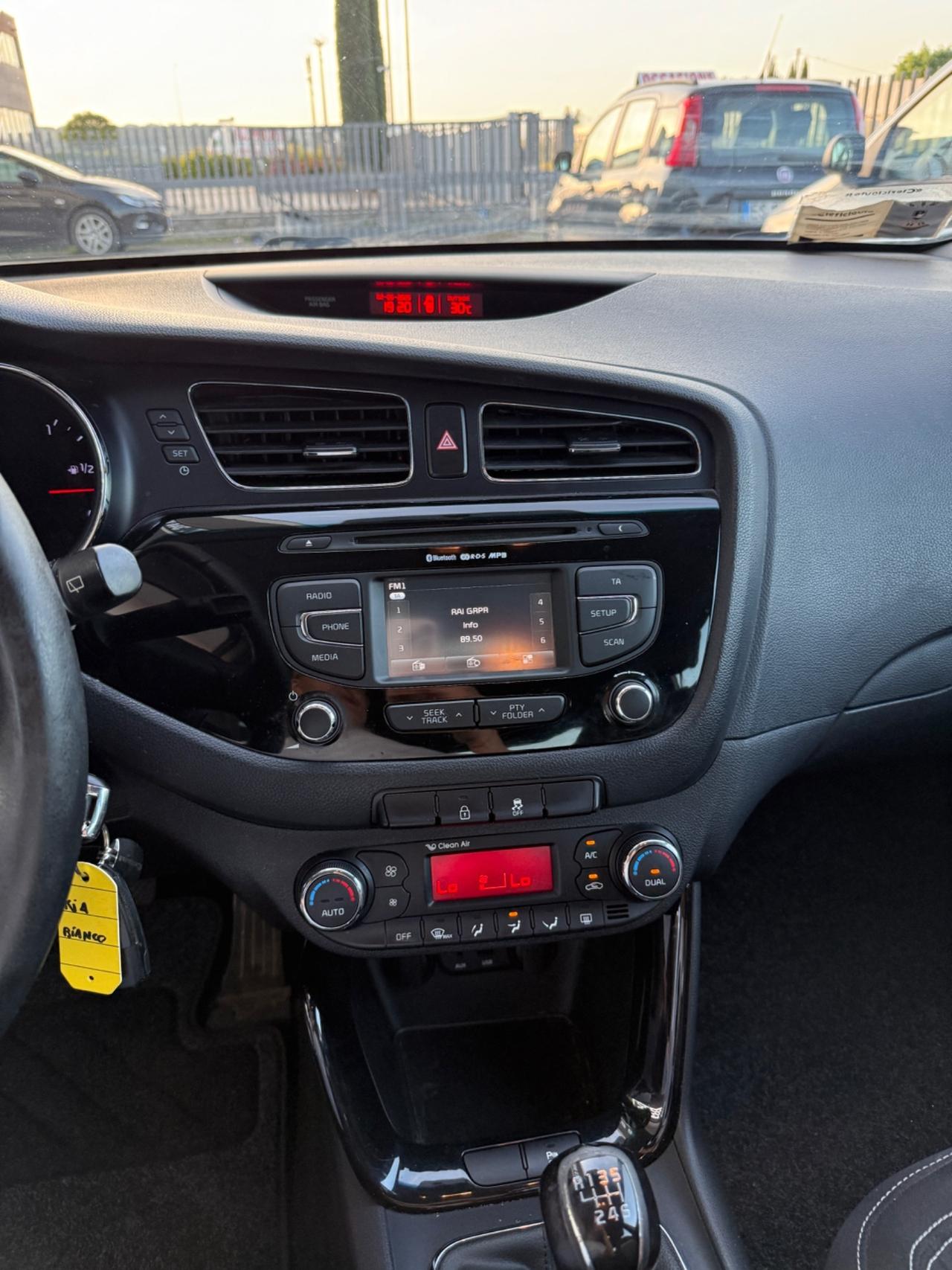 Kia Ceed cee'd 1.4 CVVT 5 porte Cool