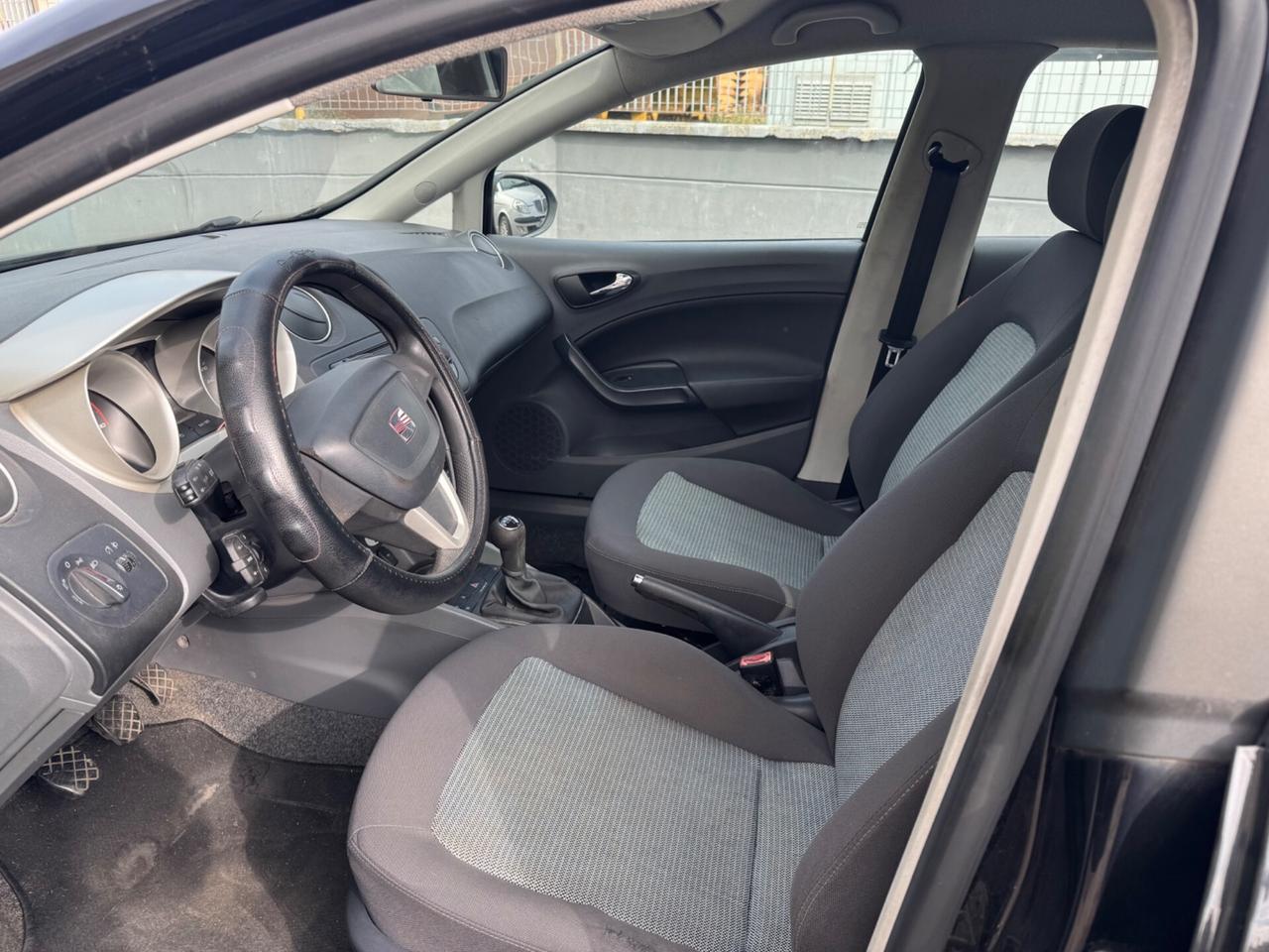 Seat Ibiza 1.4 5p. Reference
