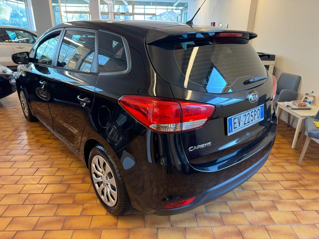 Kia Carens 1.7 CRDi EURO 5 OK NEOPATENTATI