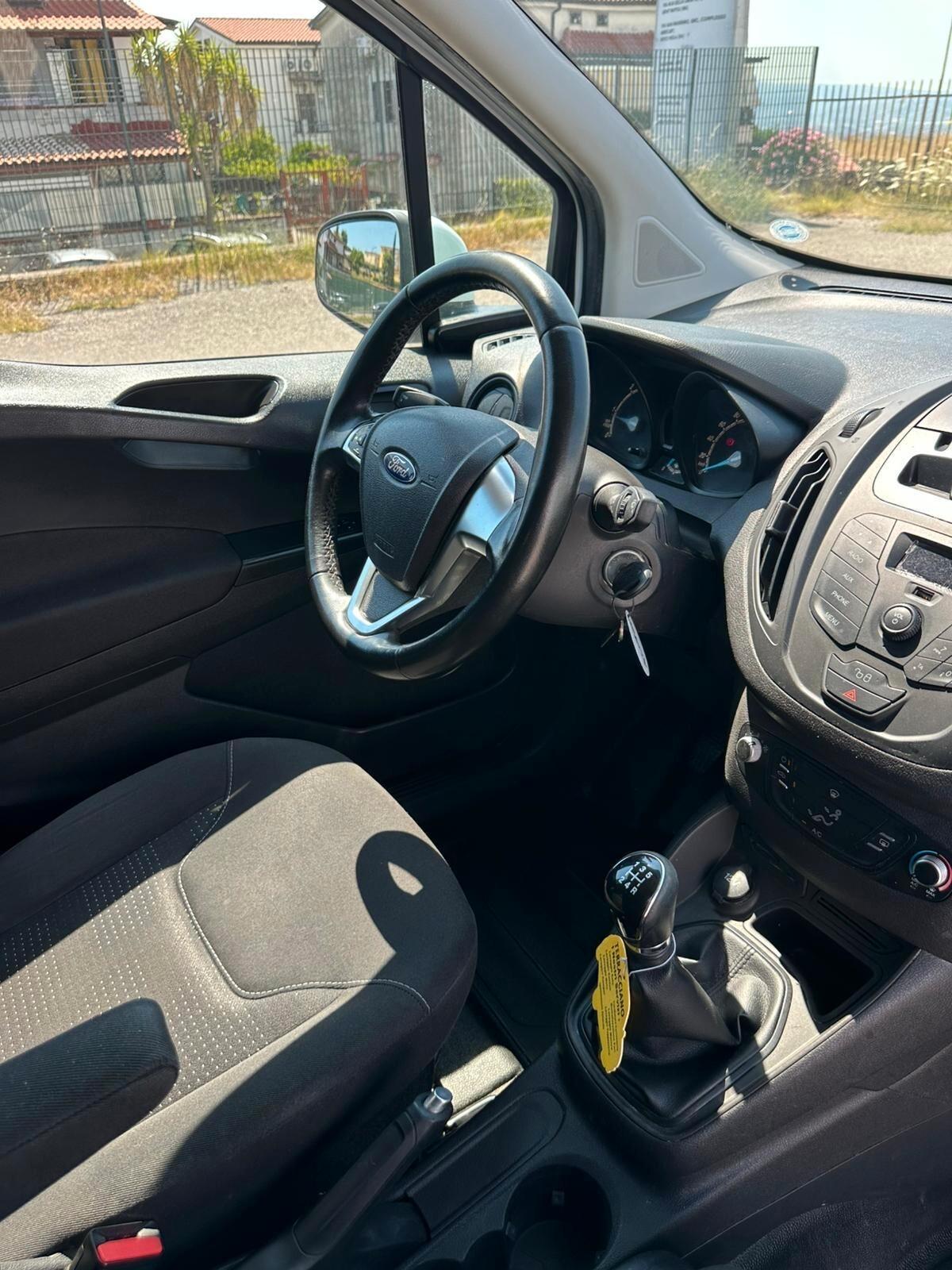 Ford Transit Courier Transit Courier 1.5 TDCi 95CV Van Trend