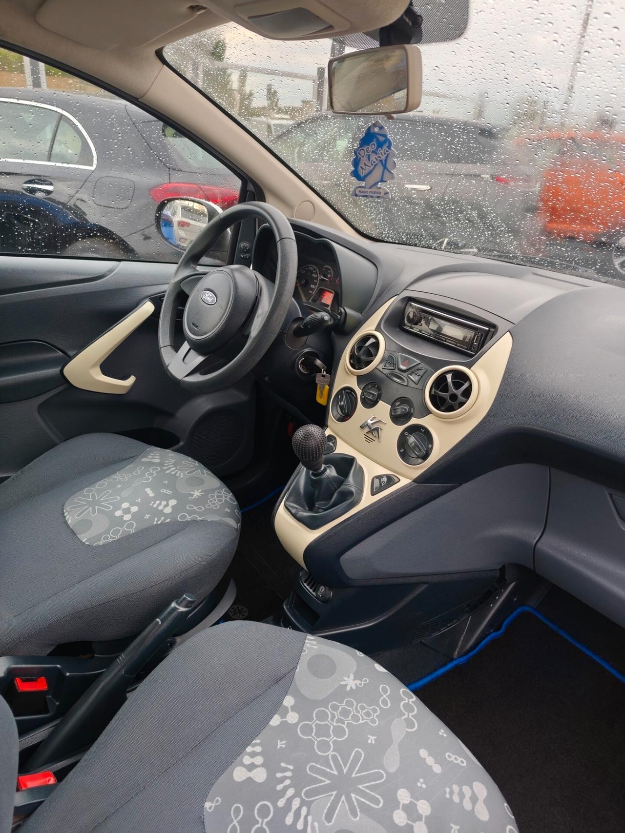 Ford Ka 1.3 TDCi 75CV Titanium 06/2010