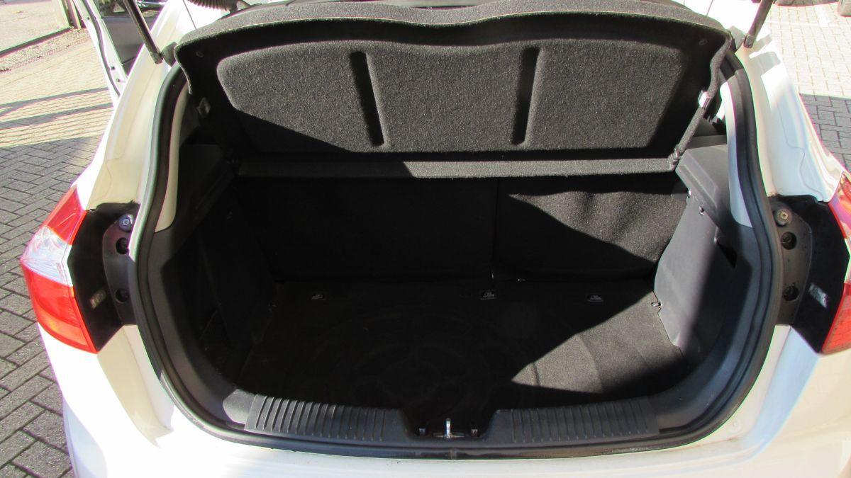 KIA - Rio - 1.1 CRDi WGT 5p.EX