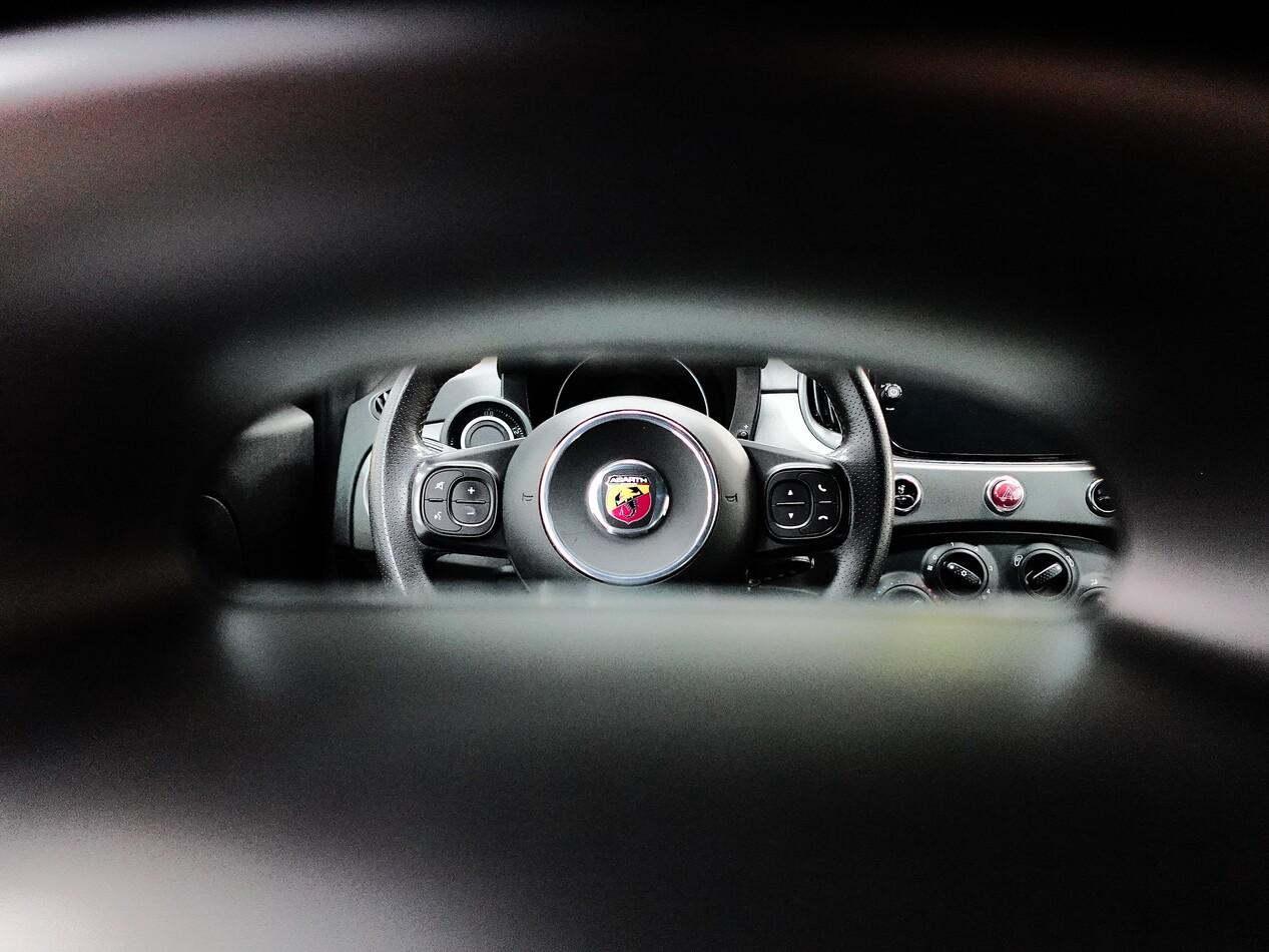 Abarth 595 1.4 T-JET 165 CV 595
