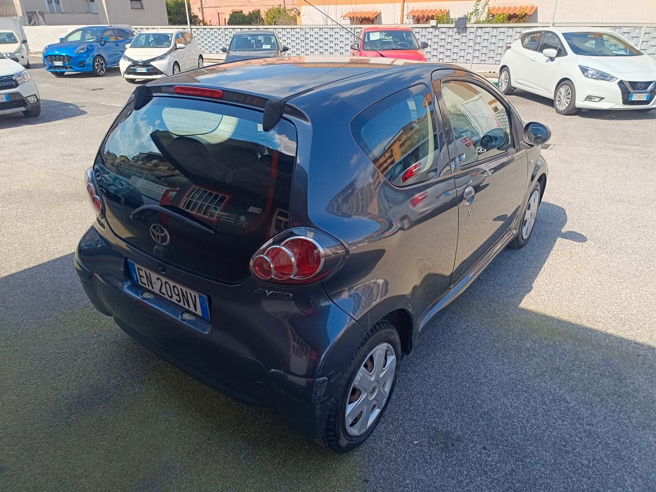 Toyota Aygo 1.0 12V VVT-i 5 porte Lounge Connect MMT