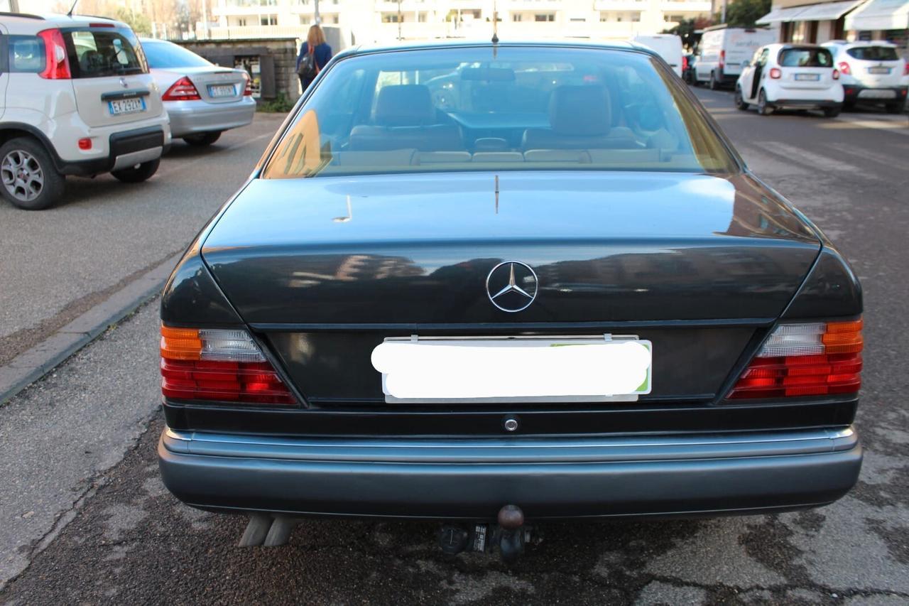 Mercedes-benz 300 CE-24