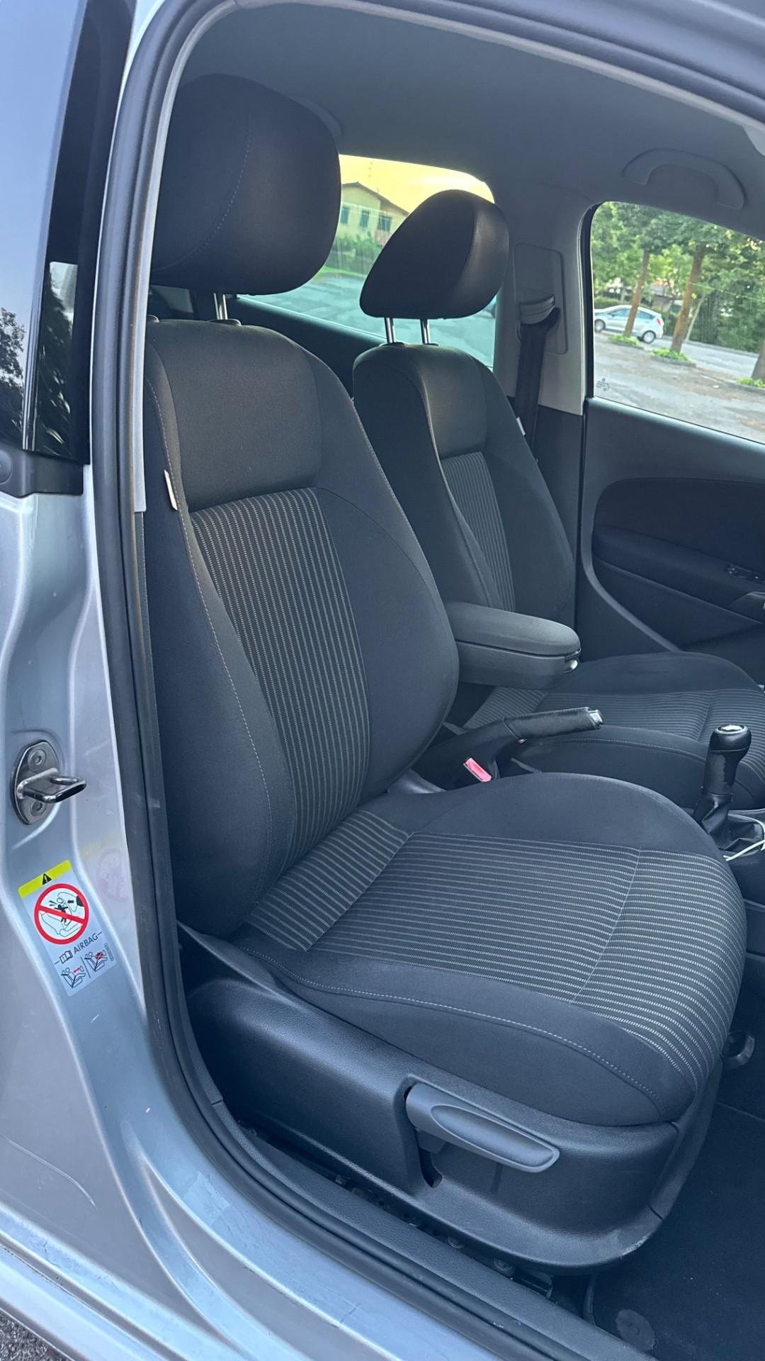 Volkswagen Polo 1.4 benzina 2012