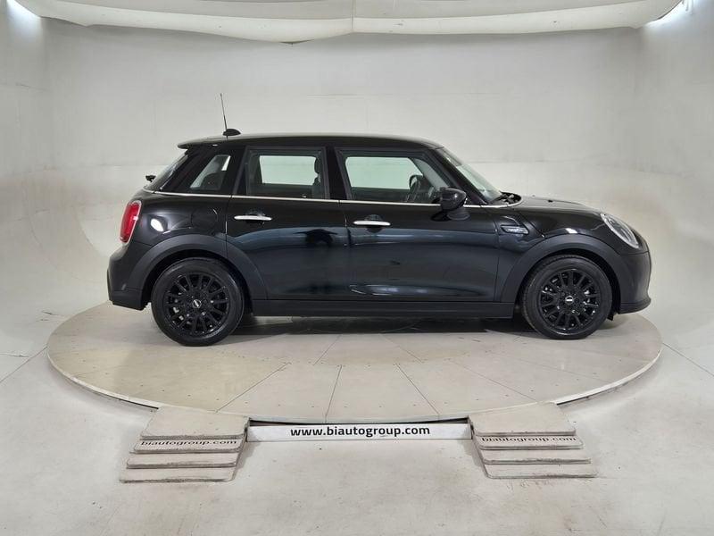 MINI Mini 5 porte Mini F55 2021 5p Mini 5p 1.5 Cooper Camden auto