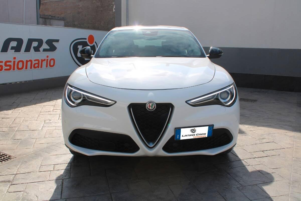 Alfa Romeo Stelvio 2.2 t Business rwd 160cv auto CON NAVI E CARPLAY