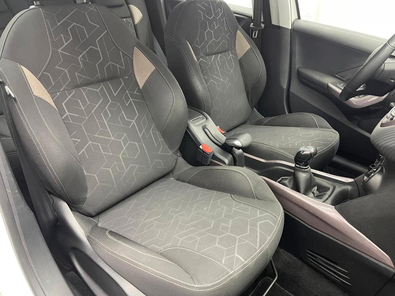 Peugeot 2008 PureTech 82 Active