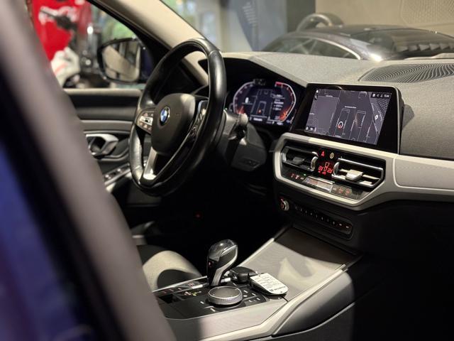 BMW 320 d 48V Touring Business Advantage