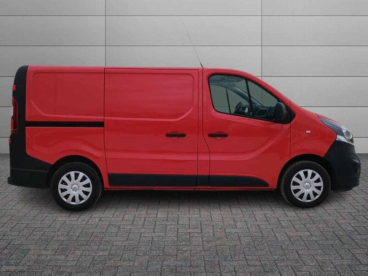 OPEL Vivaro II 27 E5 2014 - Vivaro 27 L1H1 1.6 bit. 120cv Edition