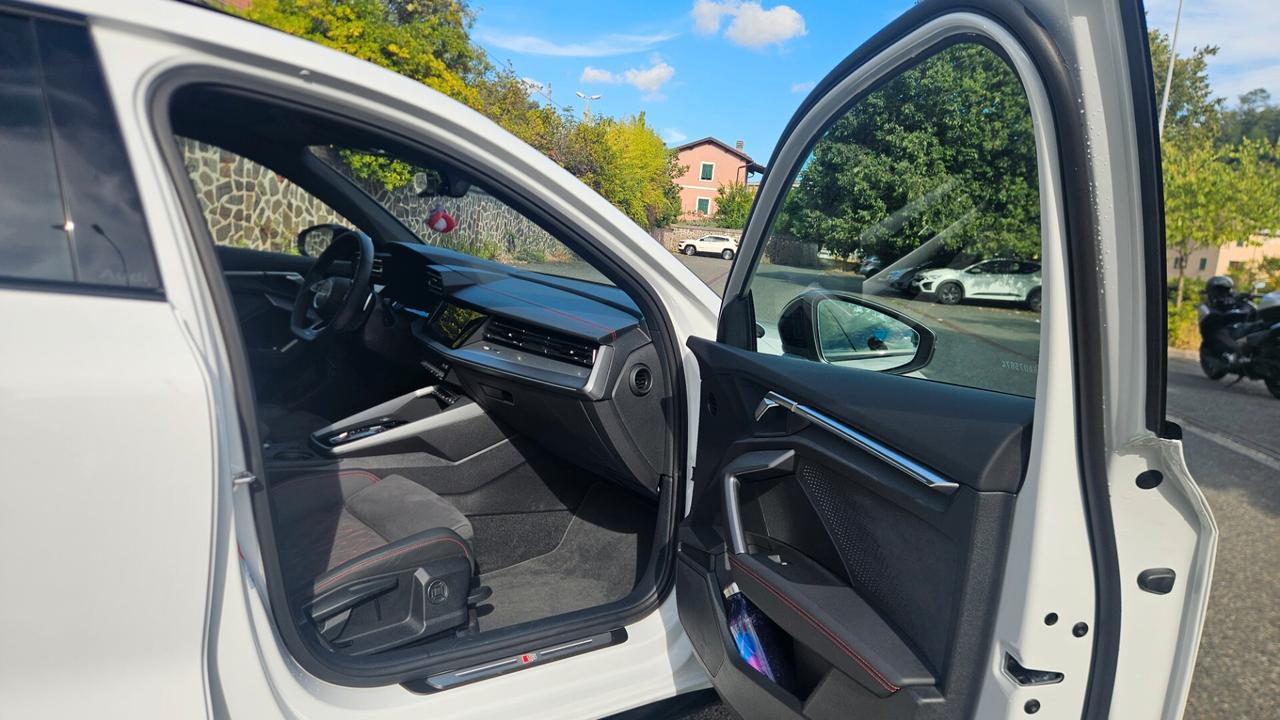 Audi A3 SPB 35 TFSI S tronic line edition