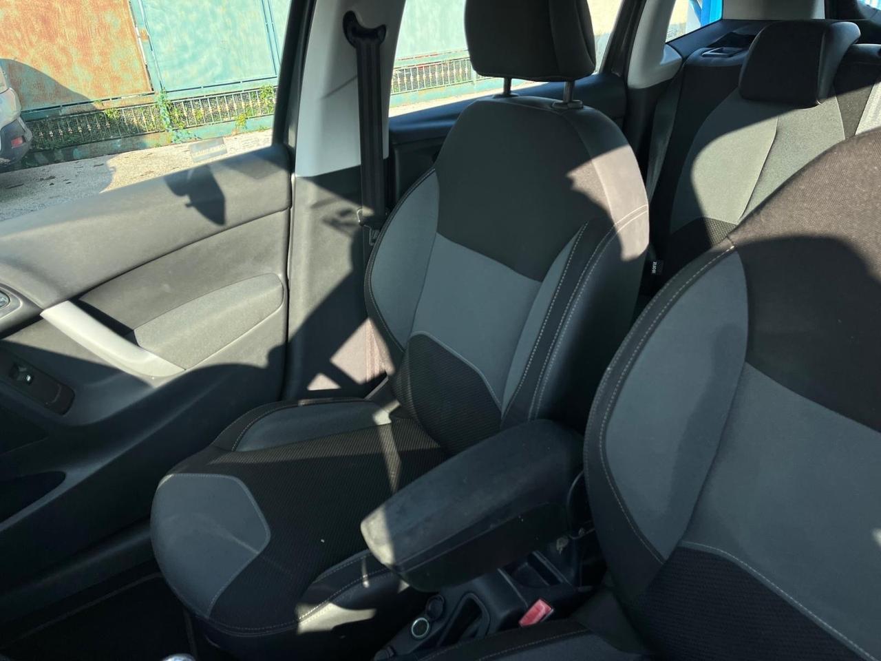 Citroen c3-1.4 hdi-full- 11/2012