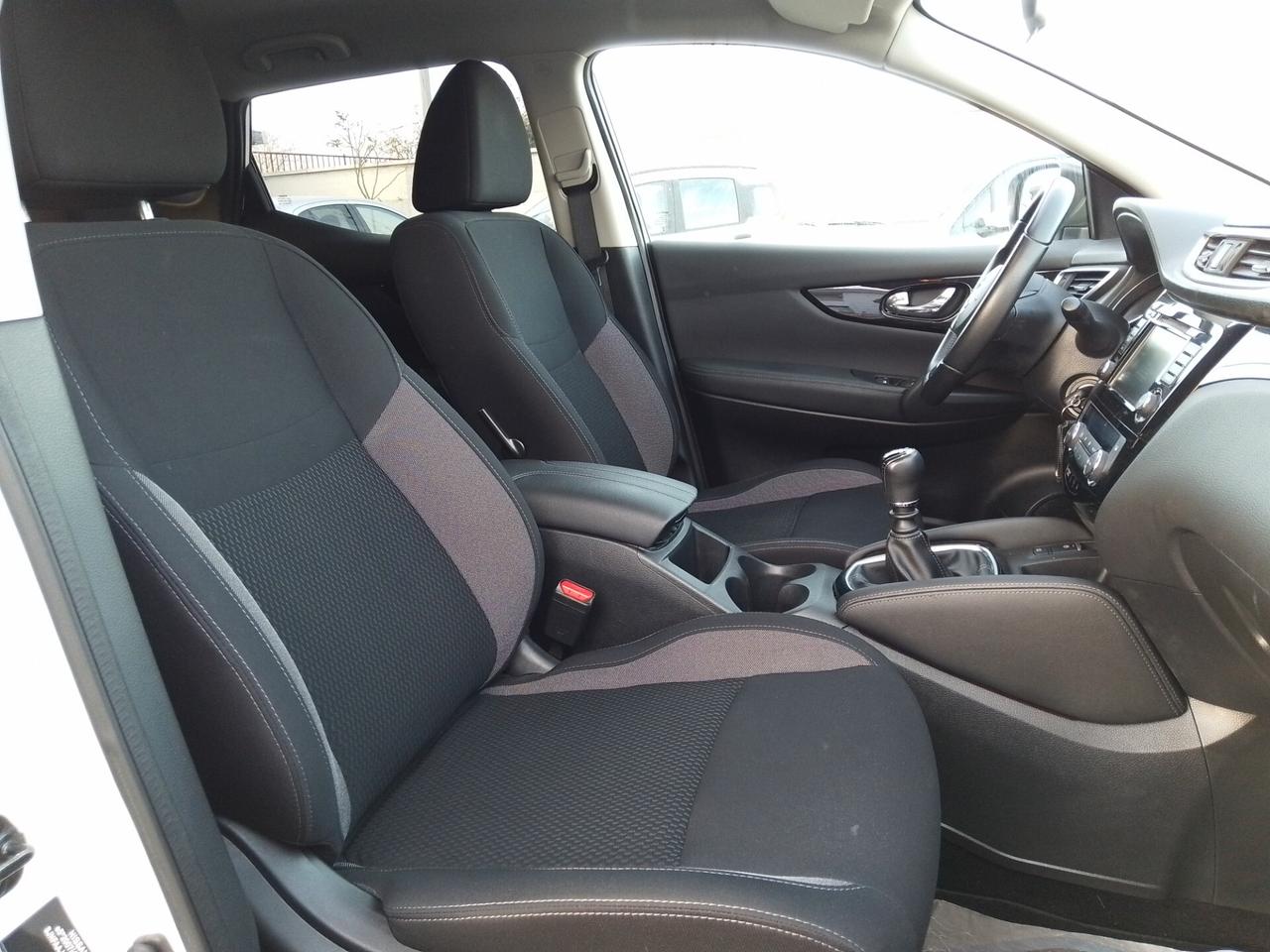 Nissan Qashqai BUSINESS 1.5 dCi 115cv NAV+RETROCAM. - 2020