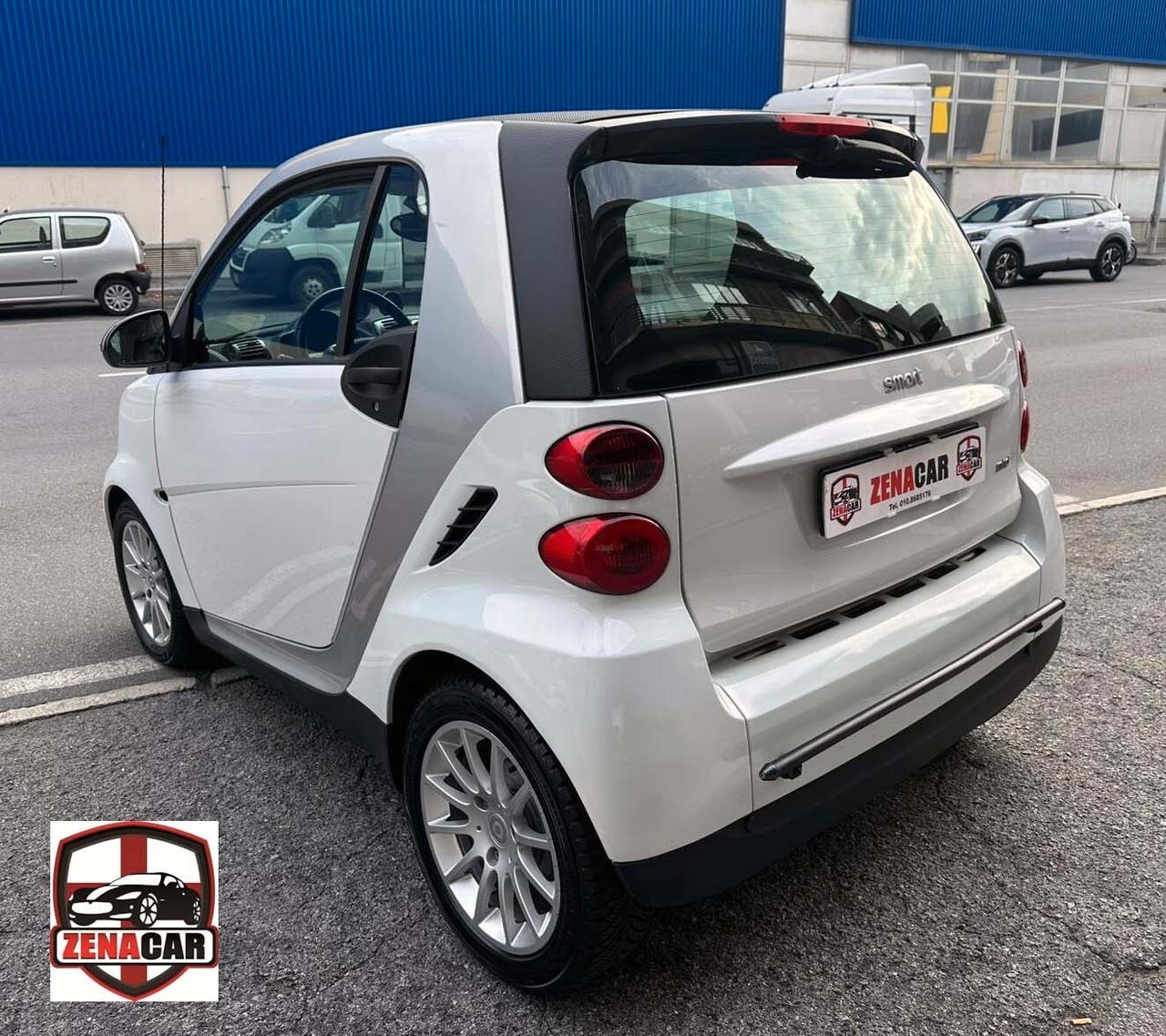 Smart ForTwo 1000 52 kW MHD coupé passion MECCANICA COMPLETAMENTE RIFATTA Android e Apple Car