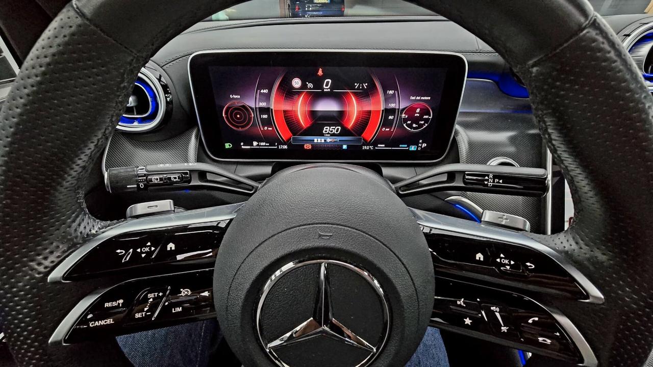 MB GLC 220d PREMIUM PLUS AMG LINE MHEV 4MATIC-IVA