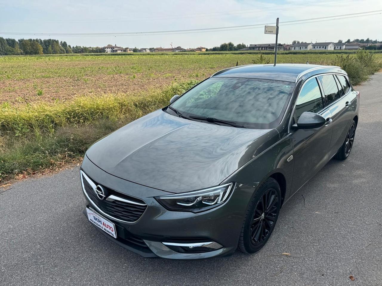 Opel Insignia 2.0 allestimento Innovation full full optional
