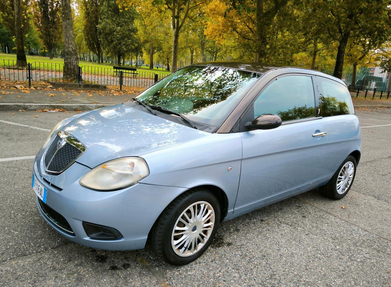 Lancia Ypsilon 1.2 Versus NEOPATENTATI