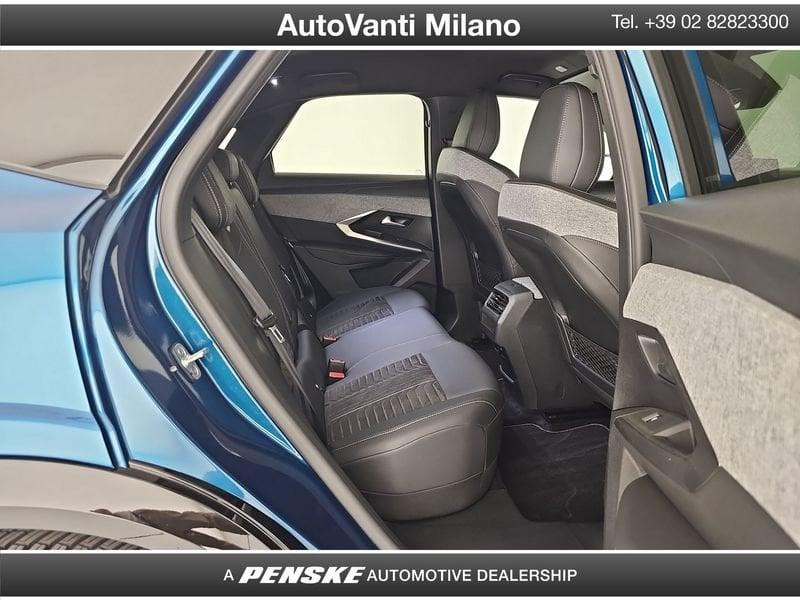 Peugeot e-3008 e 210cv 73 kWh GT