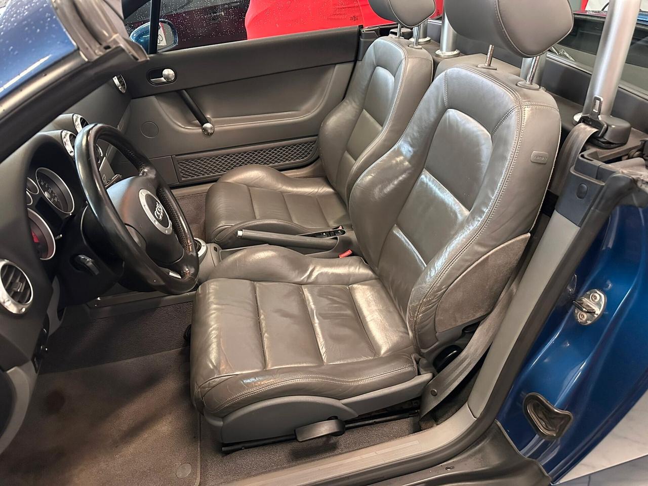 Audi TT Roadster 1.8 T 20V 163 CV cat - Permute