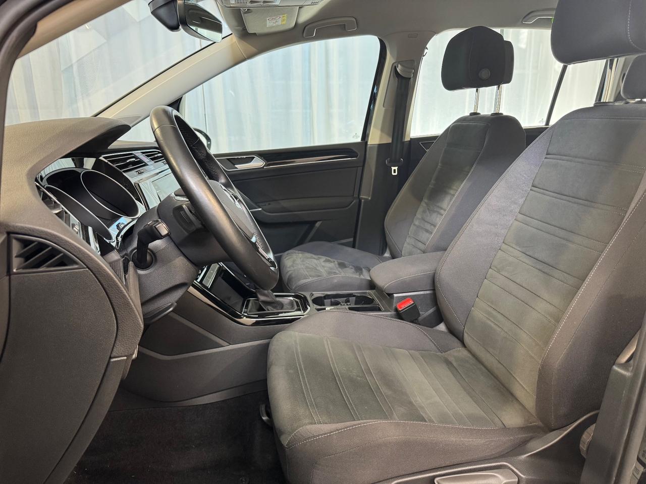 Volkswagen Touran 2.0 TDI 150 CV SCR DSG Highline BlueMotion Tech.