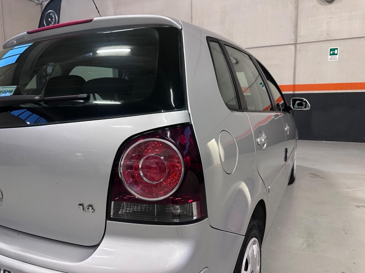 Volkswagen Polo 1.4/80CV 16V 5p. Comfortline