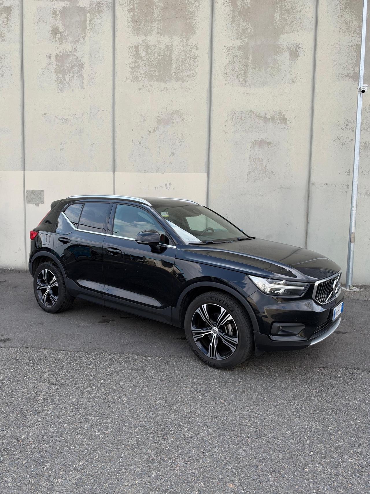Volvo XC40 T3 Geartronic FULL OPTIONAL