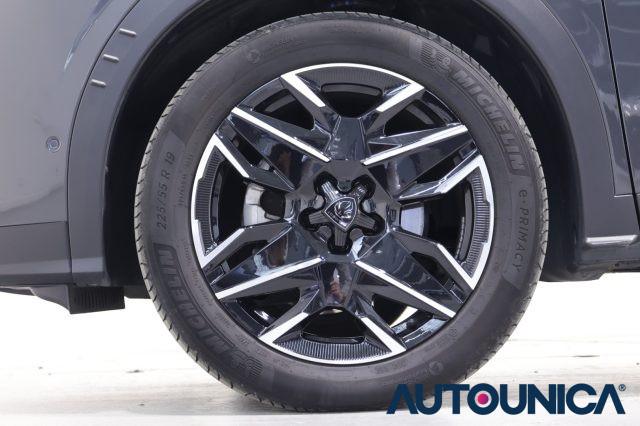 PEUGEOT 3008 HYBRID 136 E-DCS6 ALLURE FARI LED