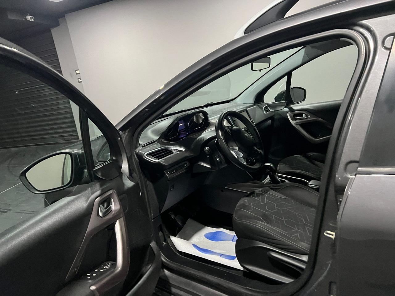 Peugeot 2008 1.4 HDi 68CV ALLURE UNICO PROPRIETARIO