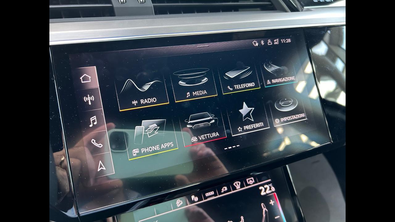 Audi Q8 e-tron 250/95