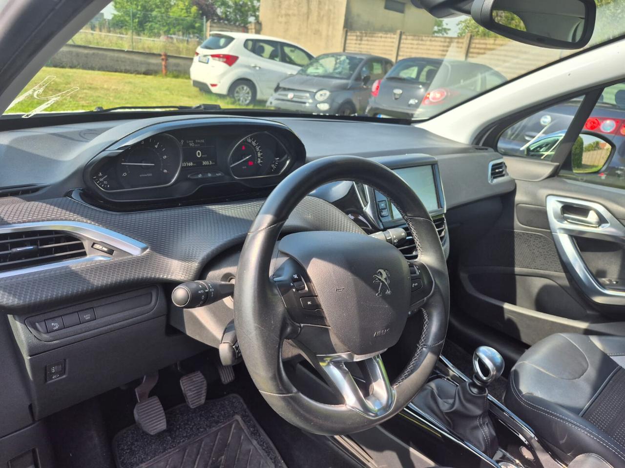Peugeot 2008 120cv Outdor Adatta Neopatentati