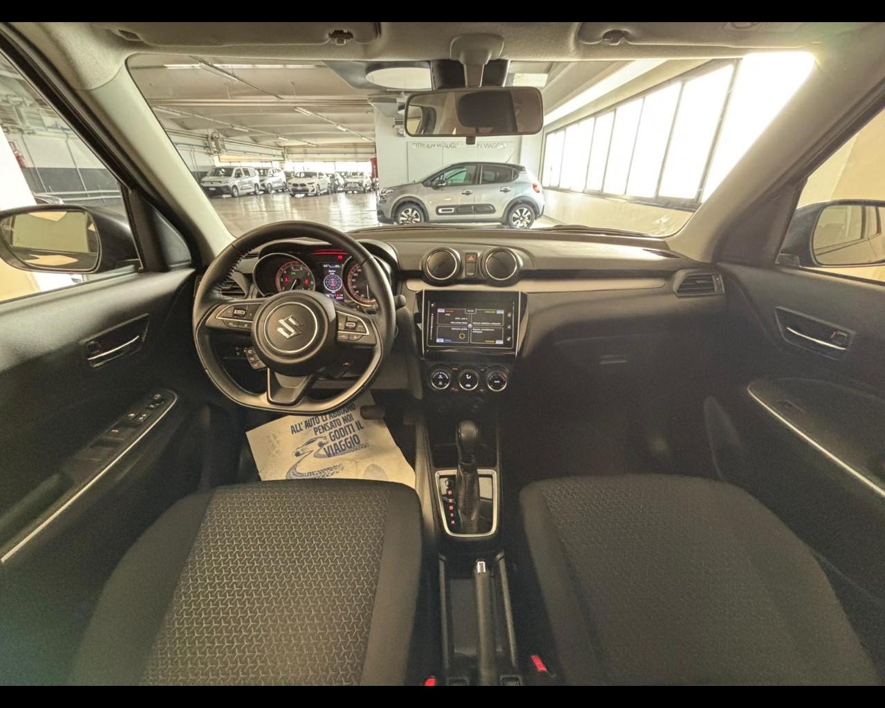 SUZUKI Swift VI - Swift 1.2h Top 2wd cvt