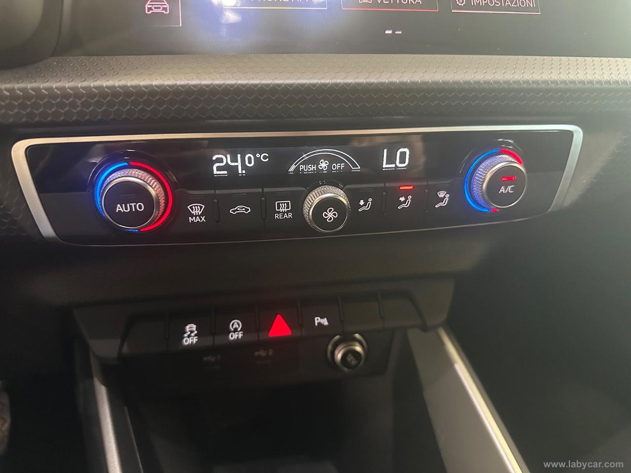 AUDI A1 citycarver 30 TFSI S tr. Id. Contrast