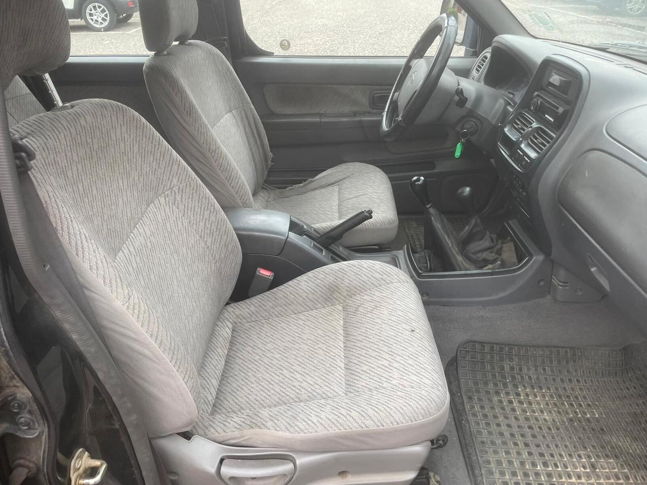 NISSAN NAVARA PICK-UP 2.5 TD DOUBLE CAB 4PORTE