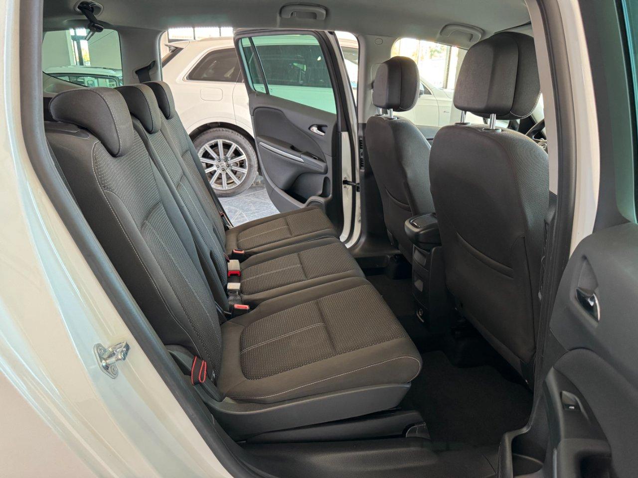 Opel Zafira 1.6 cdti 7 Posti Innovation Navi Carplay Full