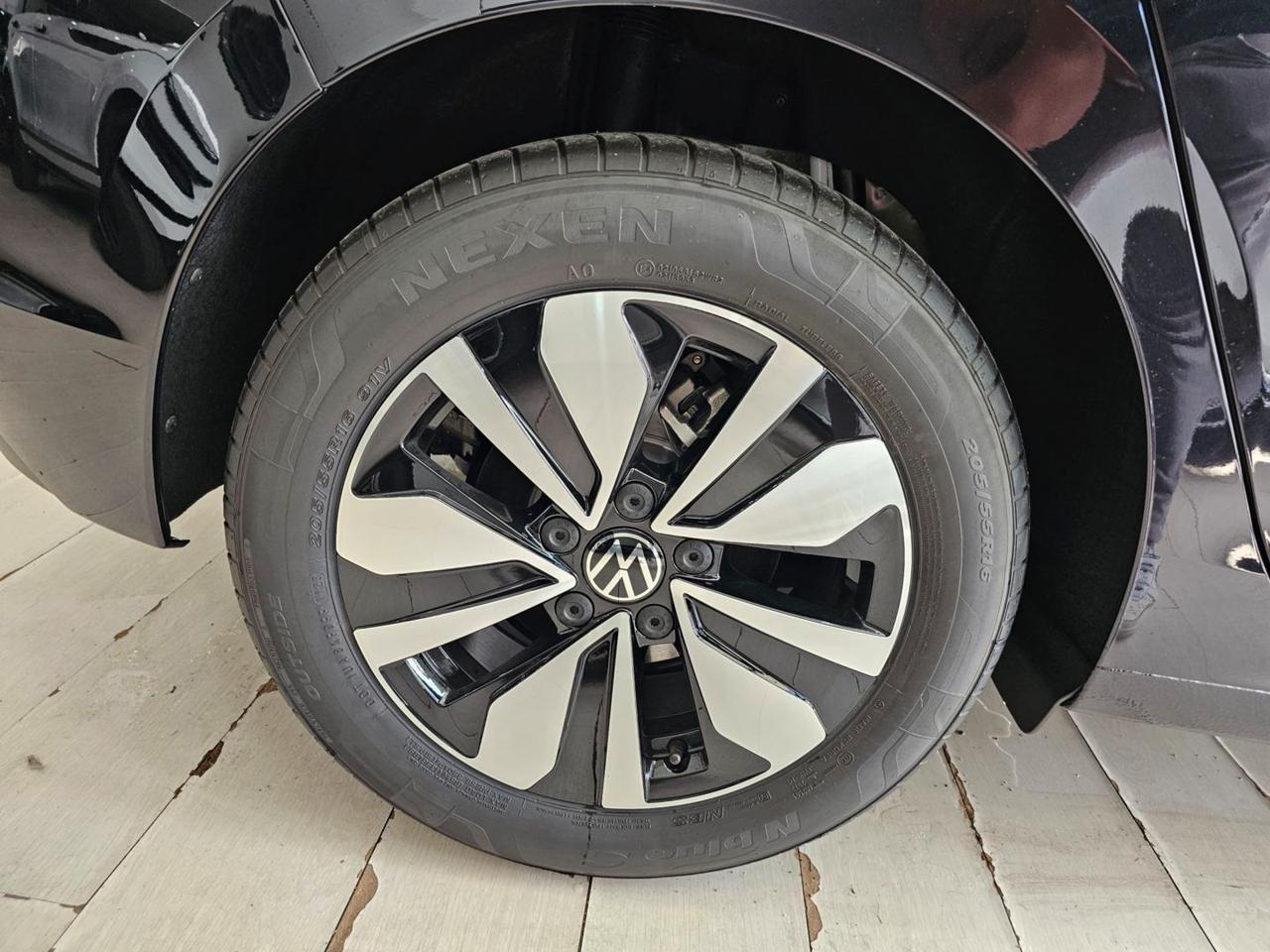 Volkswagen Golf TDI MOVE LIFE C.16 Tetto Nav Led Matrix Clima3Zone