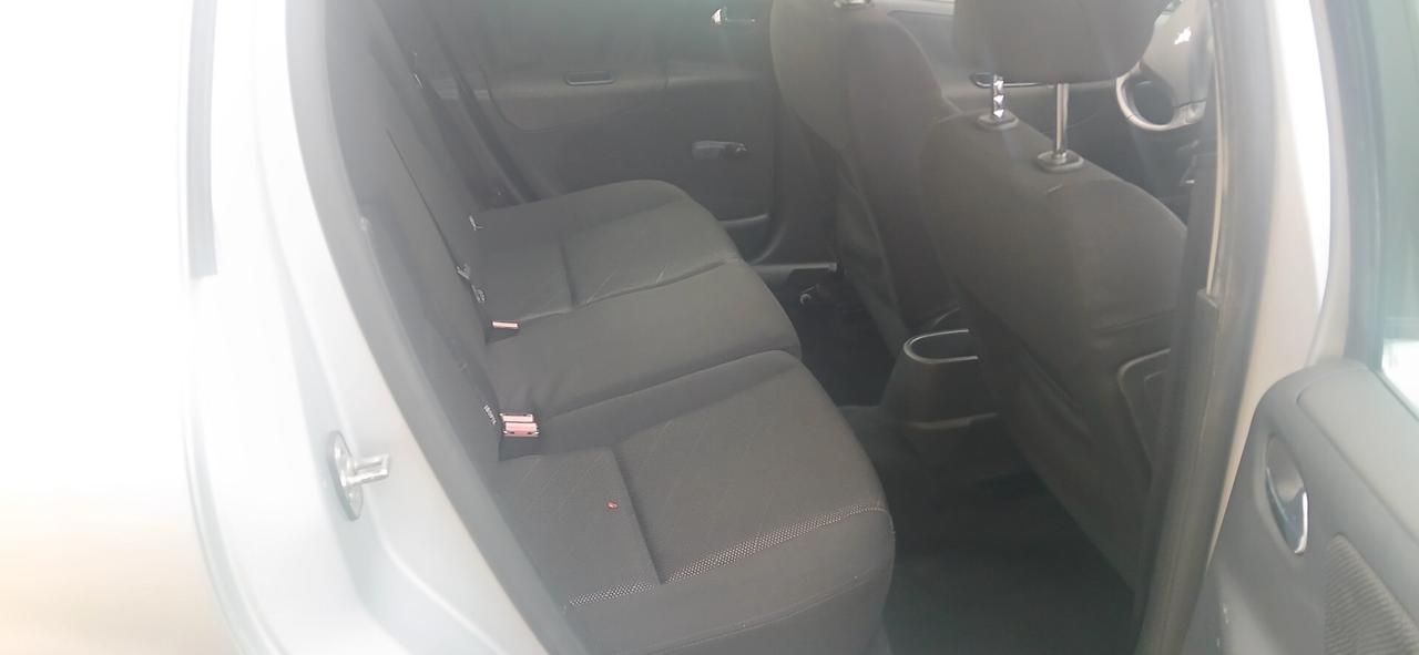 Peugeot 207 1.6 HDi neopatentati