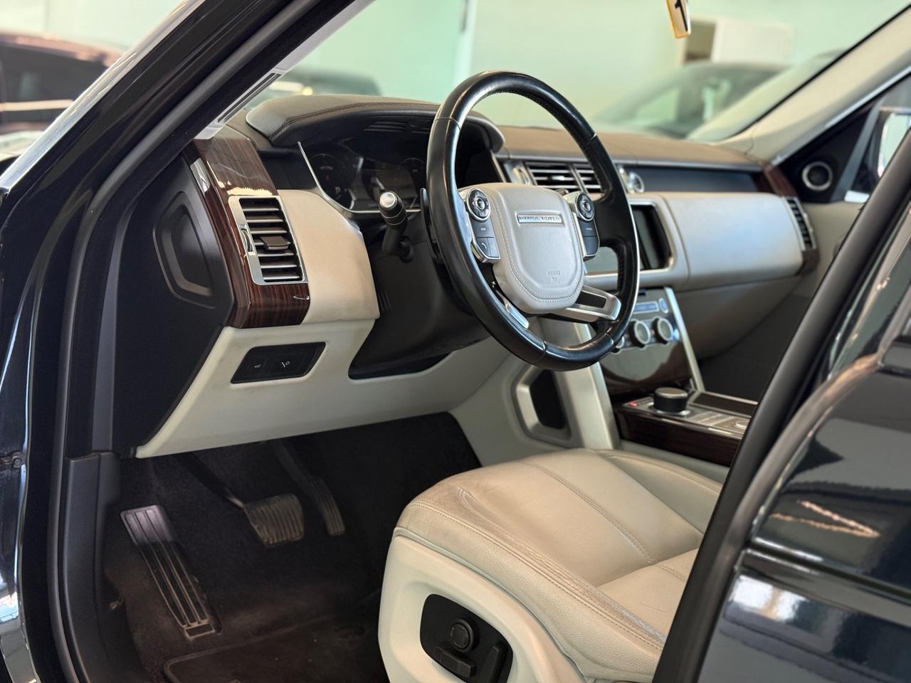 Land Rover Range 3.0 TDV6 Autobiography