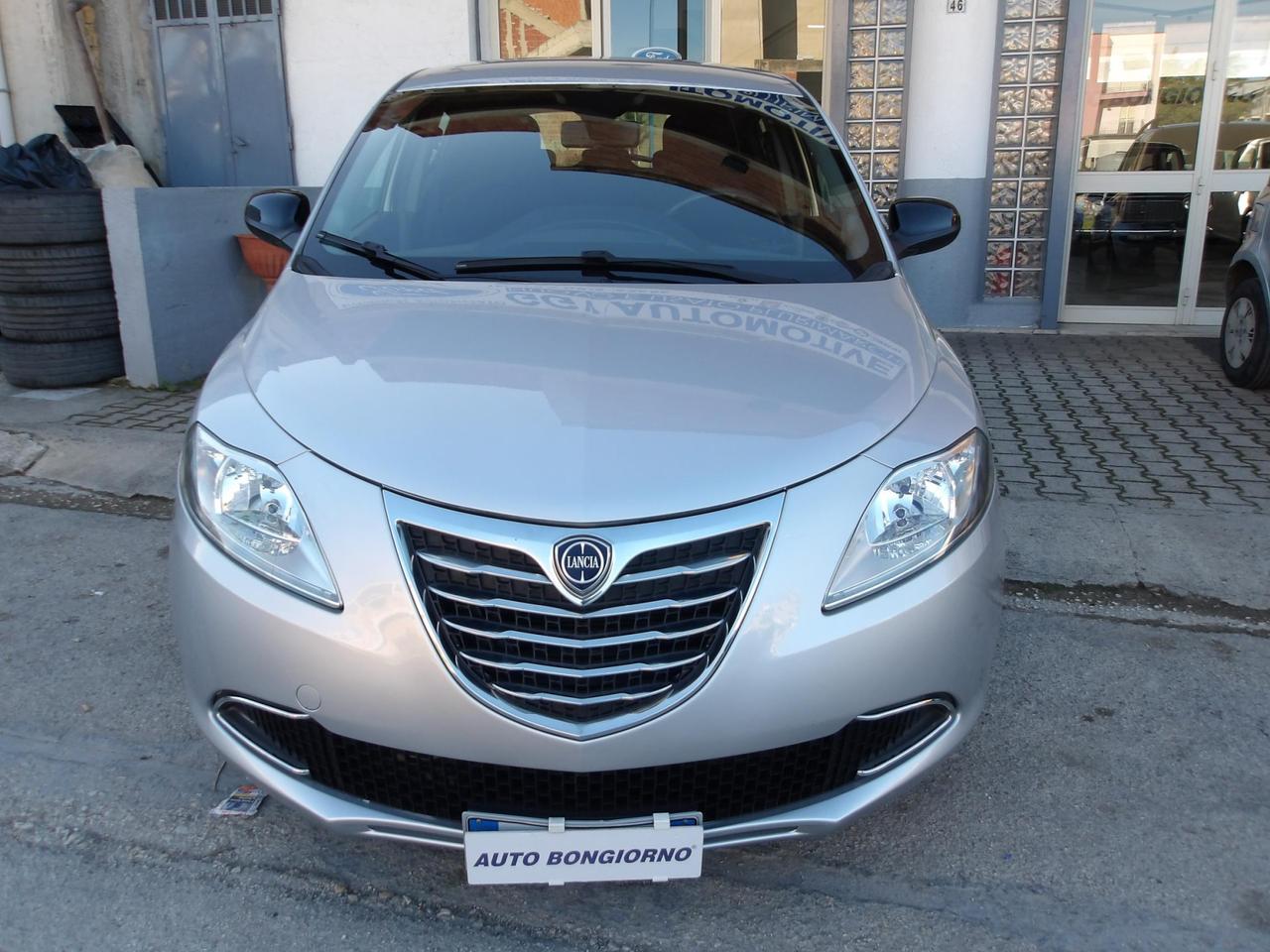 Lancia Ypsilon 5 Porte Ypsilon 1.3 mjt Silver s&s 95cv