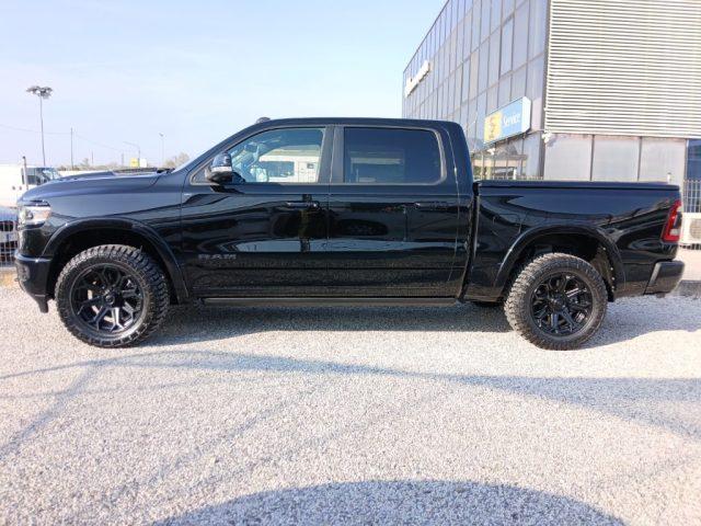 DODGE RAM 1500 5.7 GPL V8 Limited Night N1