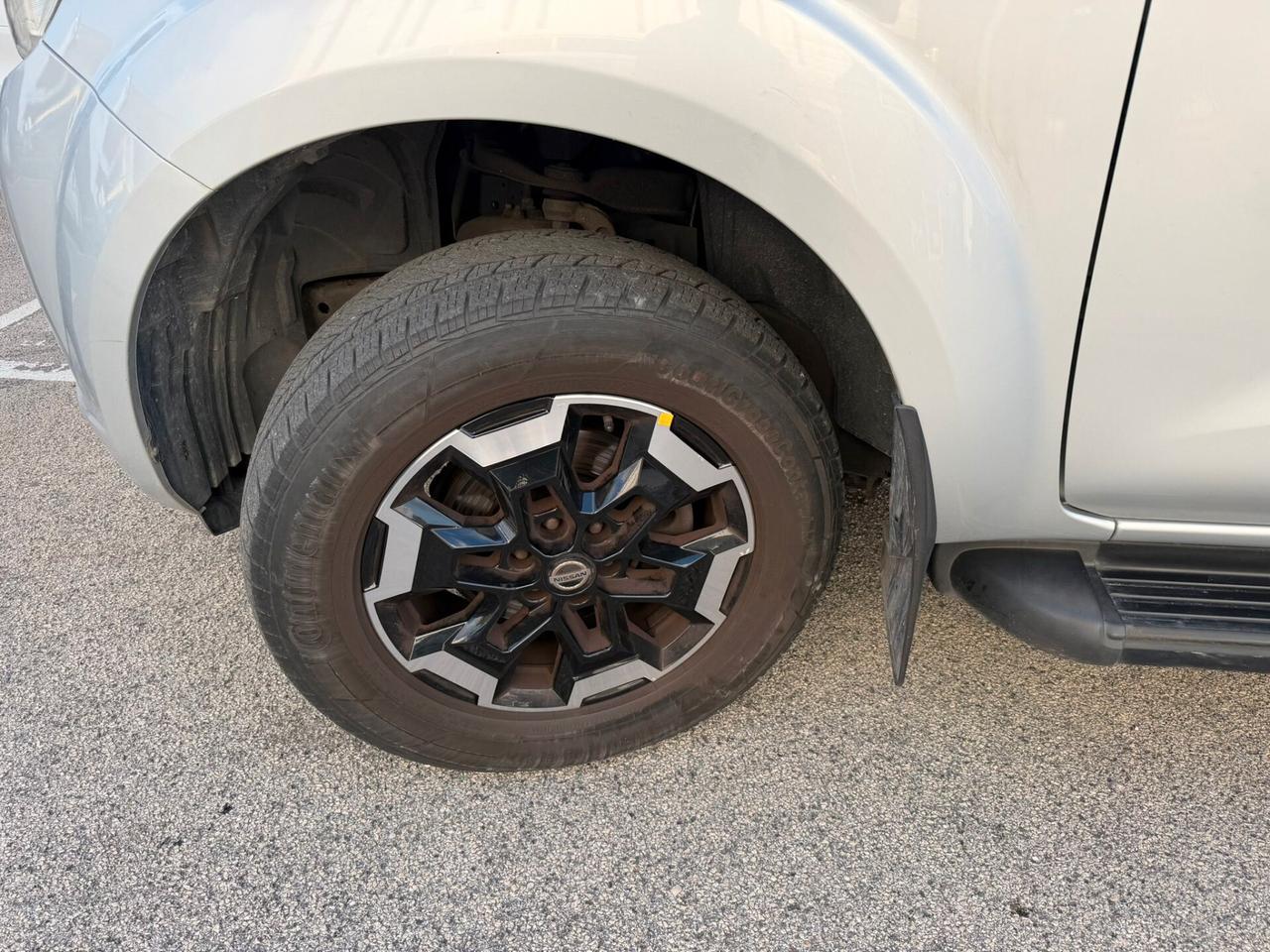 Nissan Navara 2.3 dCi 4WD Double Cab N-Connecta