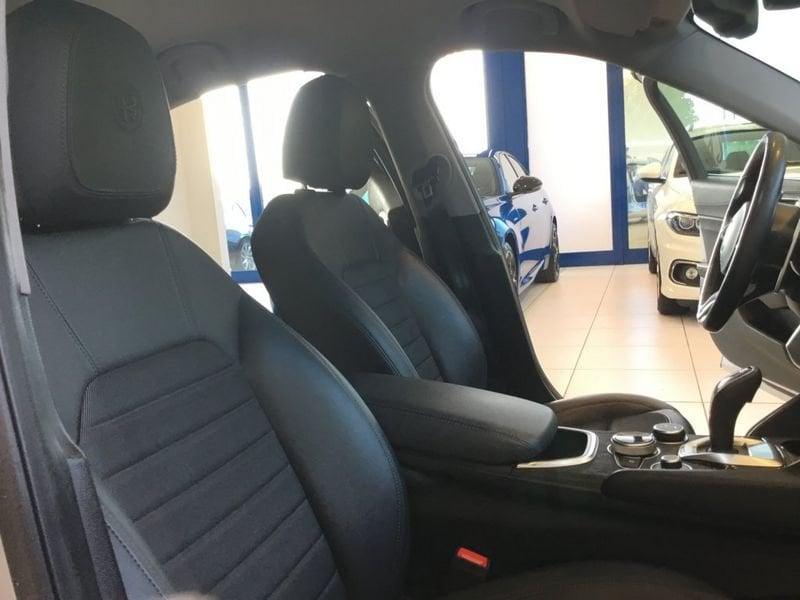 Alfa Romeo Giulia Giulia 2.2 Turbodiesel 190 CV AT8 Super MY20